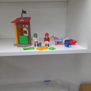 Playmobil Hípica: Casa y Figuras