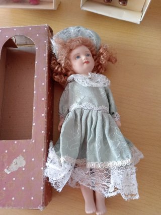 3 Muñecas Porcelana Caperucita Roja