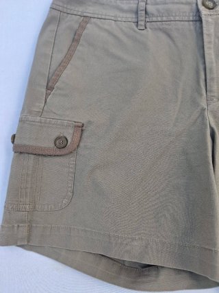 Pantalones cortos T 6. Medidas en descripción