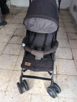 Cochecito de bebé negro