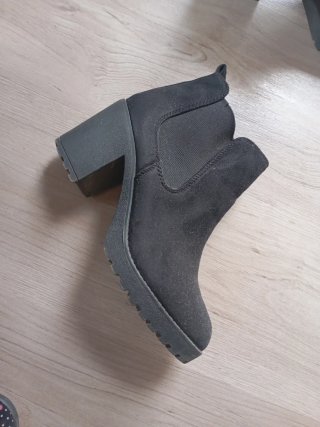 Botines negros mujer tacón