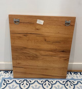 Espejo con base de madera y mimbre