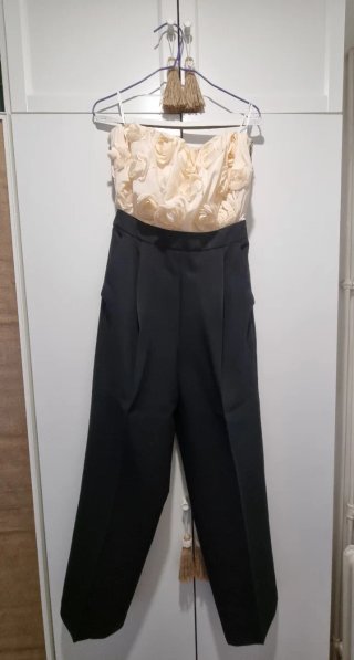 Mono combibado Beige y Negro con Flores