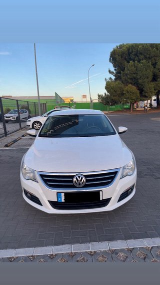 Volkswagen Passat 2011