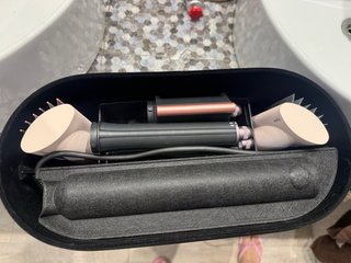 Dyson Airwrap Gris y Rosa