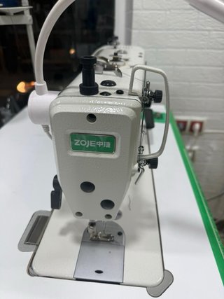 Máquina de coser ZOJE