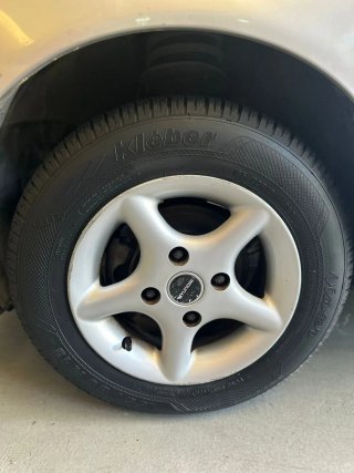 Hyundai Accent 2000