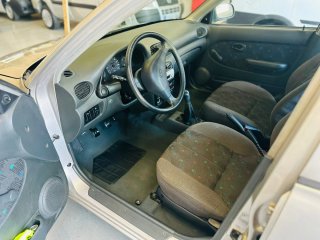 Hyundai Accent 2000
