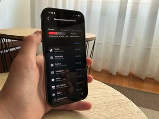 iPhone 15 Pro Gris - Buen Estado