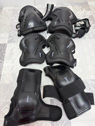Mochila, Patines y Protecciones Patinaje