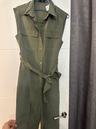 Lote Vestidos Zara,Mango. Beige y Negro Talla S