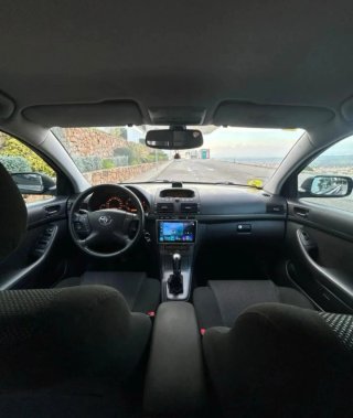 Toyota Avensis 2006