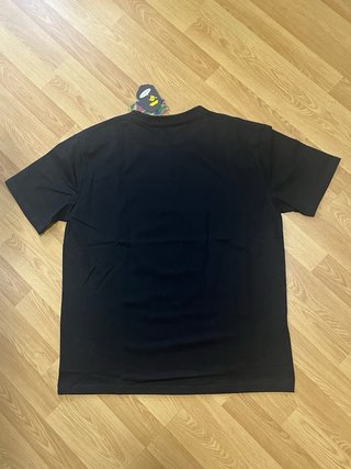 Camiseta BAPE Negra con Estampado Mono