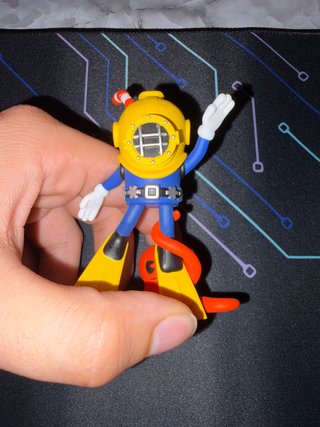 Figura Milfo x Mediamark Buceador