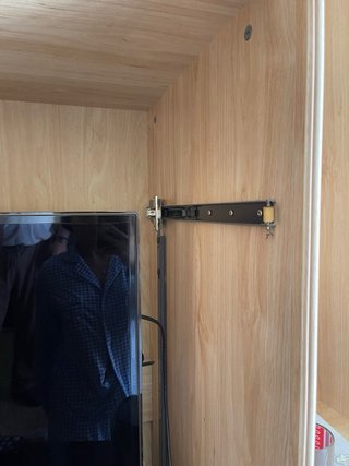 Mueble de salón madera y cristal