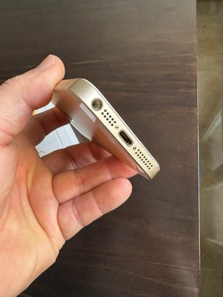 iPhone SE 1ª Gen 128GB Dorado