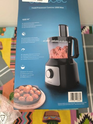 Procesador de alimentos negro