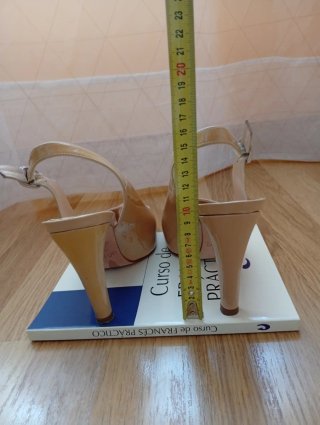 Sandalias Unisa Beige Tacon Peep Toe