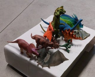 11 Dinosauri Giocattolo Assortiti