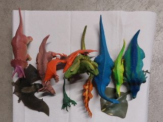 11 Dinosauri Giocattolo Assortiti