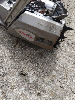Motosierra Anova MG62-20A