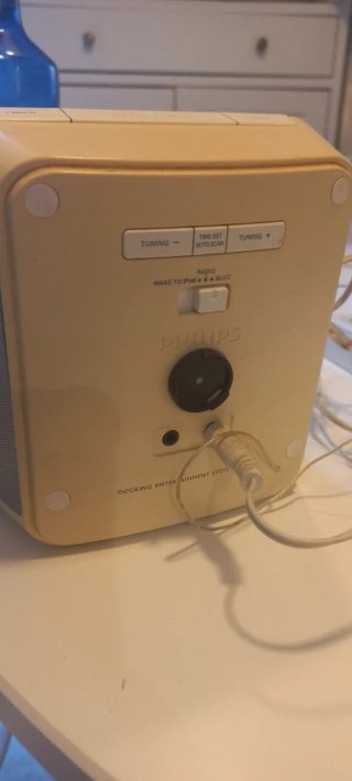 Radio Despertador Philips Plata