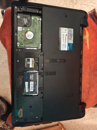 Asus K53SJ i5 4GB 320HDD