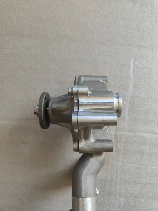 Bomba de Água AISIN Original – Motores Isuzu
