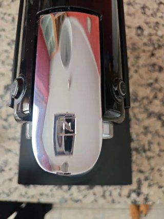 Cafetera Nespresso DeLonghi Negra