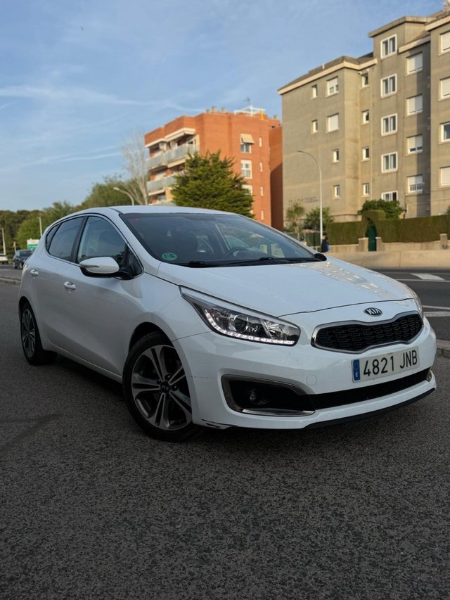 KIA Ceed 2016🟢