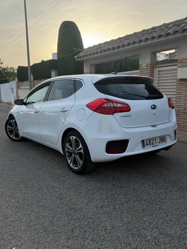 KIA Ceed 2016🟢