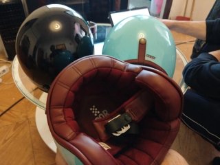 3 Cascos Catalana 130 R
