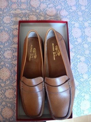 Zapatos Mariano Marrón Cuadrados