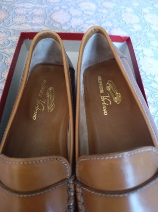Zapatos Mariano Marrón Cuadrados