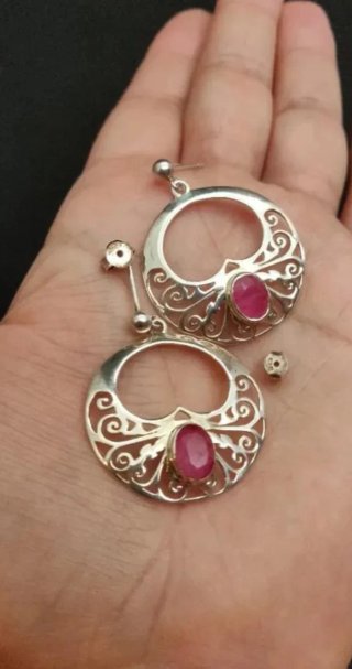 Pendientes Plata Ley 925 y rubíes