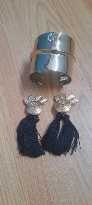 Conjunto Brazalete y Pendientes Sfera