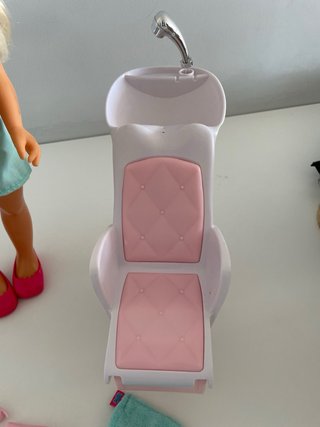 Nancy Peluquería con Accesorios