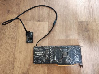 Mini PC Chuwi Aubox Ryzen 7 8745HS + eGPU Oculink