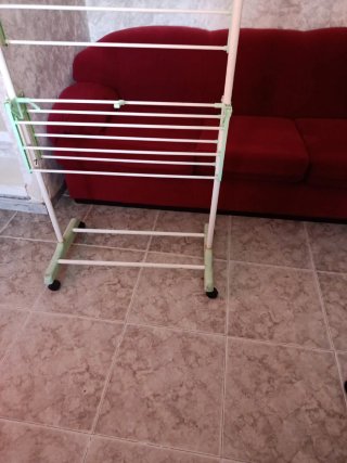 Tendedero Plegable Metálico y Plástico
