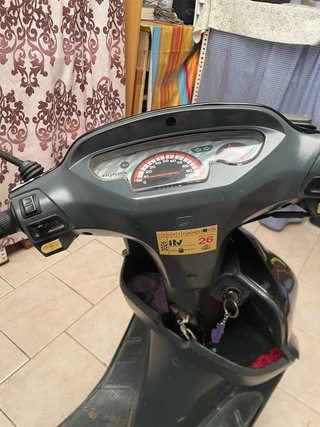 Honda SFX Scooter Negra Automática