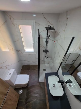 CAMBIO DE BAÑERA  POR PLATO DE DUCHA EN 8 HORAS