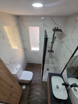 CAMBIO DE BAÑERA  POR PLATO DE DUCHA EN 8 HORAS