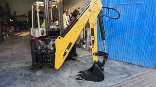 Minicargadora Caterpillar 226