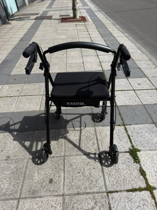 Andador Plegable para Mayores