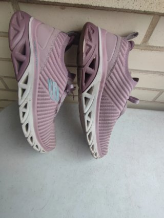 Zapatillas Skechers Rosa y Morado