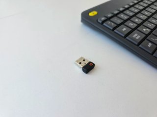 Teclado Logitech con Touchpad