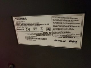 Televisor Toshiba Negro