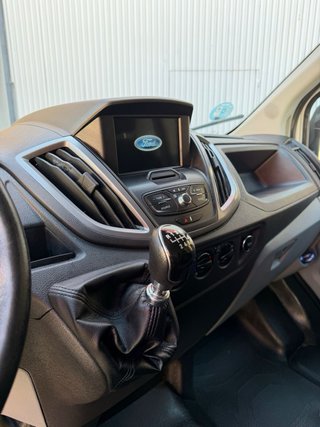 Ford Transit 2019