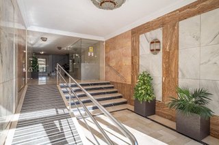 Piso en venta en Camino de Ronda - Rosaleda en Granada