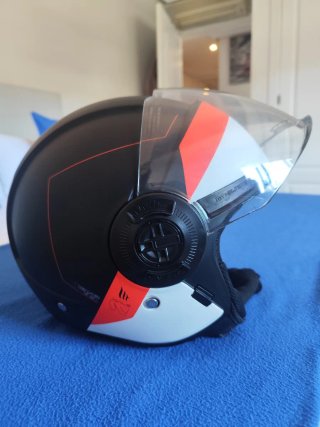 Casco Moto Scooter Negro y Rojo